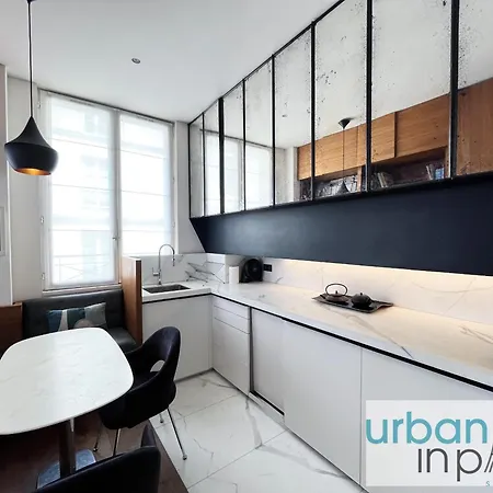 Urban Flat 155 - Luxury 2 Bedroom Flat In Parigi